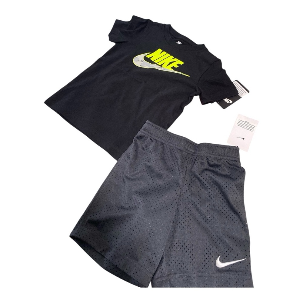 Nike Black and White Kids Apparel